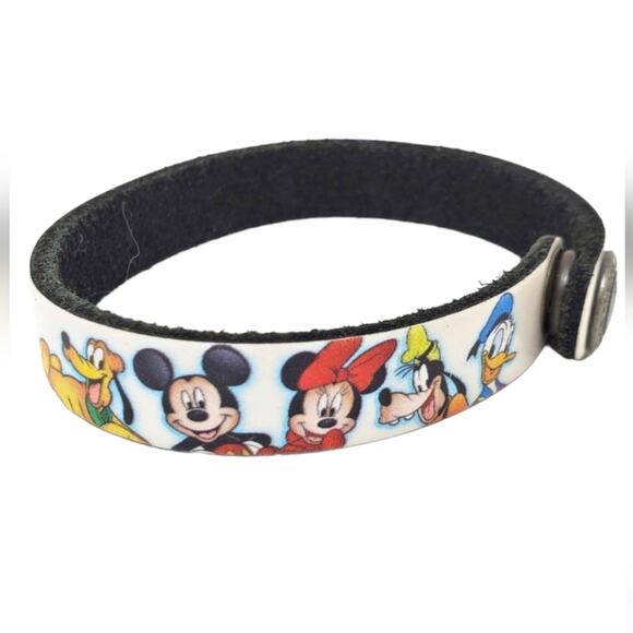 Disney Mickey & Friends Leather Bracelet Name Etched ELOY - Picture 1 of 6